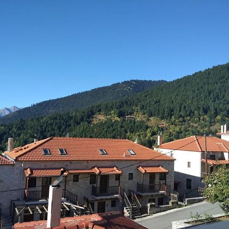 La Casa Di Pietra Villa Karpenísion Eksteriør billede